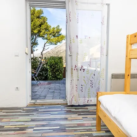 アパート Spacious 2-bedroom With Terrace And Parking